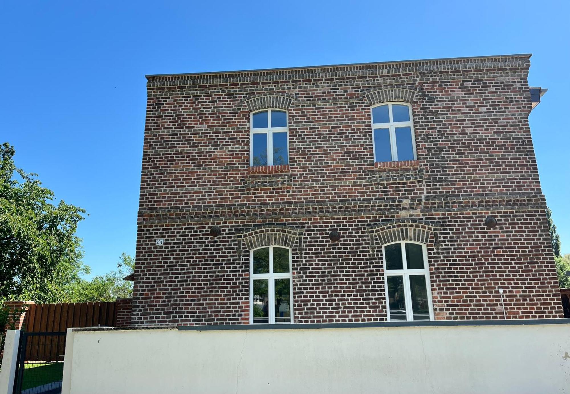 Remise 23A - 2Schlafzimmer Unterkunft Fuer 4-Koepfige Familie Schoenefeld Luaran gambar